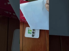 TG3035モデル付着力のLabelstock 25um白いペット100G白いグラシンはさみ金